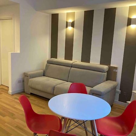 Вилла Bilocale Zona Bocconi-Navigli Милан Экстерьер фото