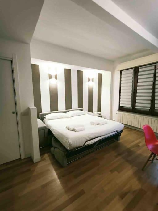 Вилла Bilocale Zona Bocconi-Navigli Милан Экстерьер фото